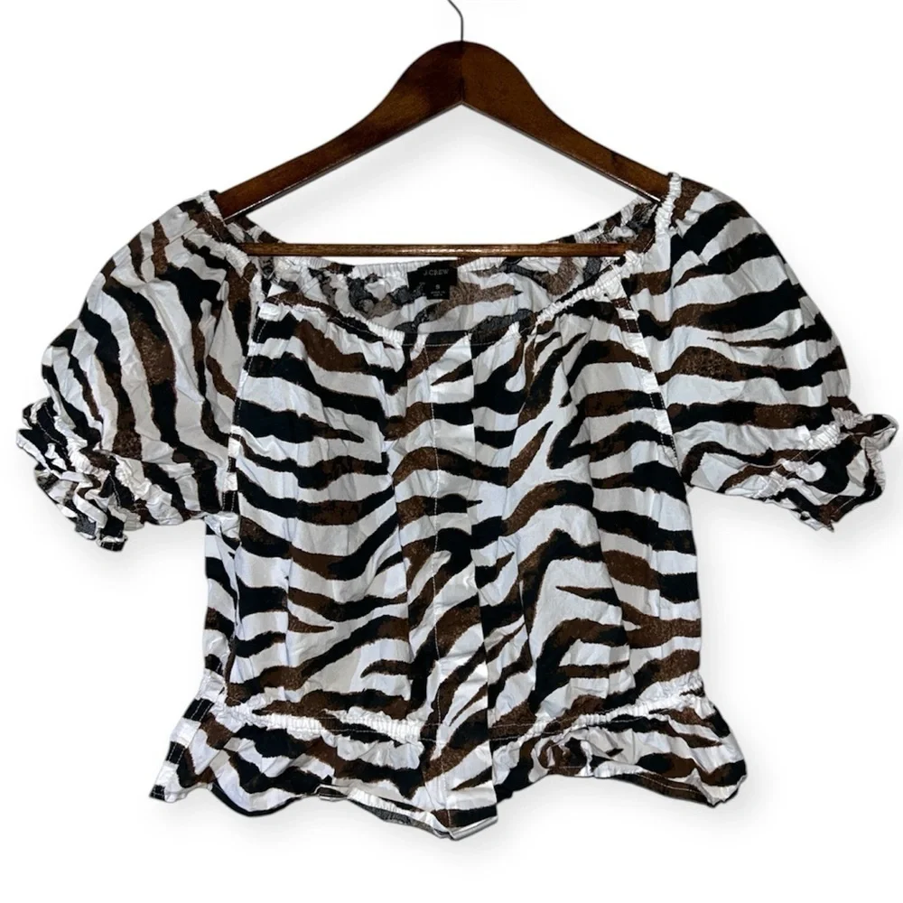 J Crew NWOT Gathered scoopneck top in zebra stripe SIZE SMALL